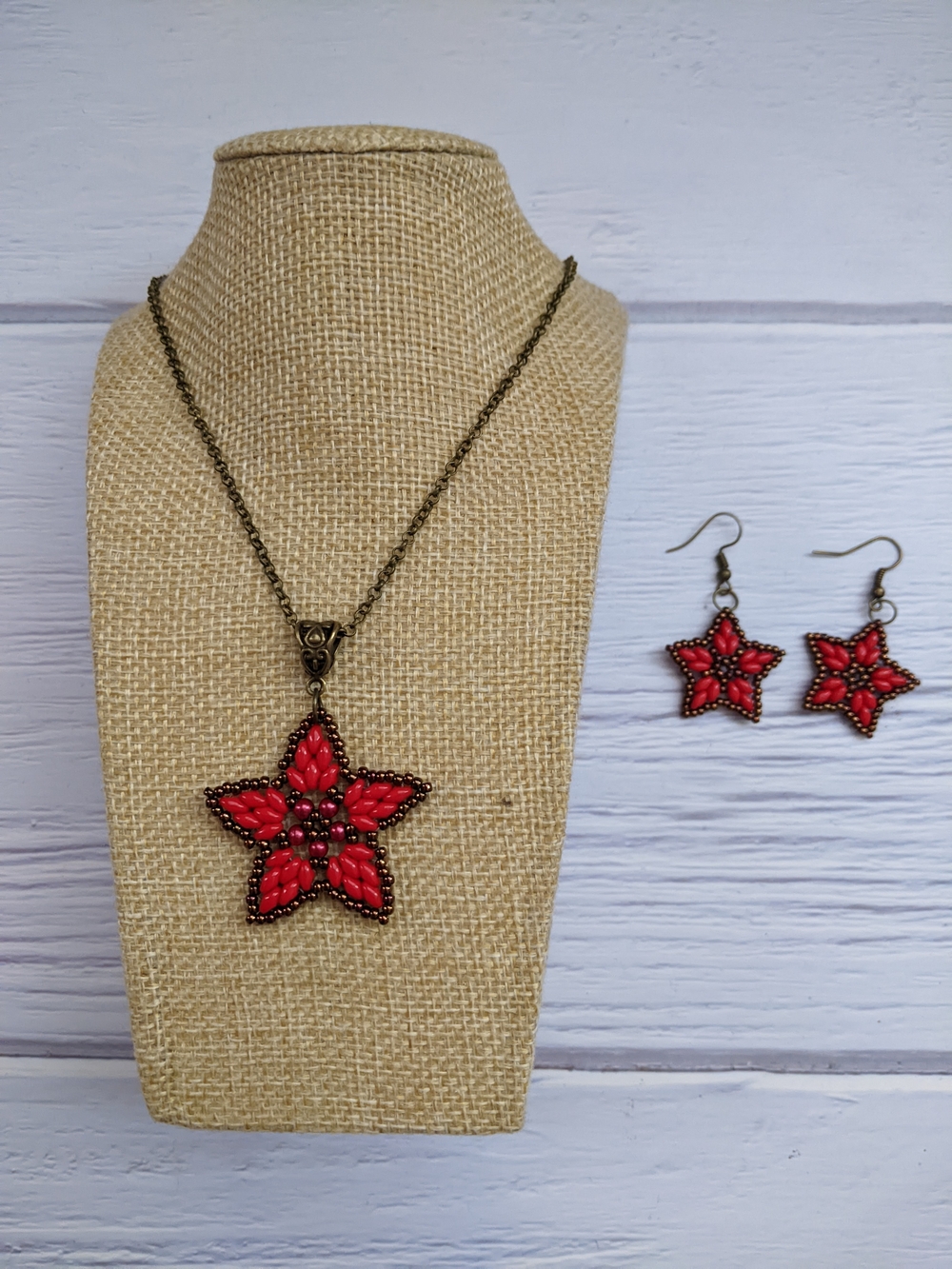 Red Star Pendant Necklace with Matching Earrings